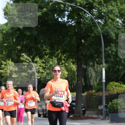 15.06.2025 - REWE Women's Run Jannik Wohlers http://msf.ph/oto/7948186 15.06.2025 09:46:35 Laufen 1042, 10448 meine-sportfotos.de