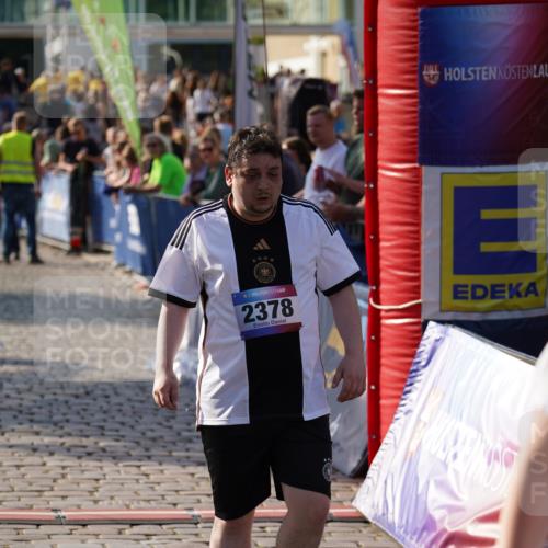 13.06.2025 - Holstenköstenlauf Felixshl http://msf.ph/oto/7948233 13.06.2025 18:16:17 Laufen 2378, 3593 meine-sportfotos.de
