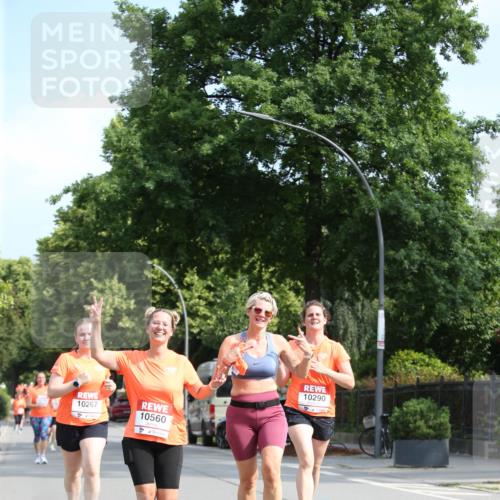 15.06.2025 - REWE Women's Run Jannik Wohlers http://msf.ph/oto/7948294 15.06.2025 09:46:42 Laufen 10267, 10560, 10290 meine-sportfotos.de