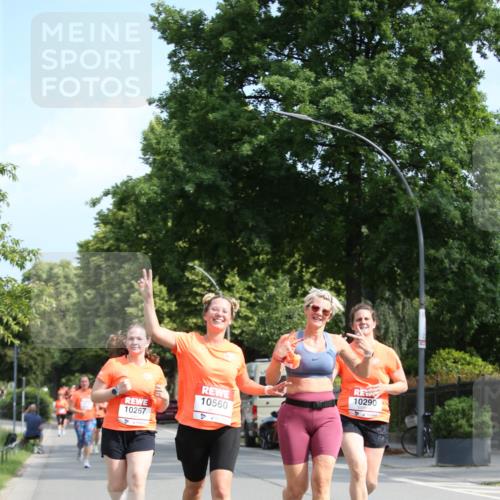 15.06.2025 - REWE Women's Run Jannik Wohlers http://msf.ph/oto/7948299 15.06.2025 09:46:43 Laufen 10290, 10560, 10267 meine-sportfotos.de