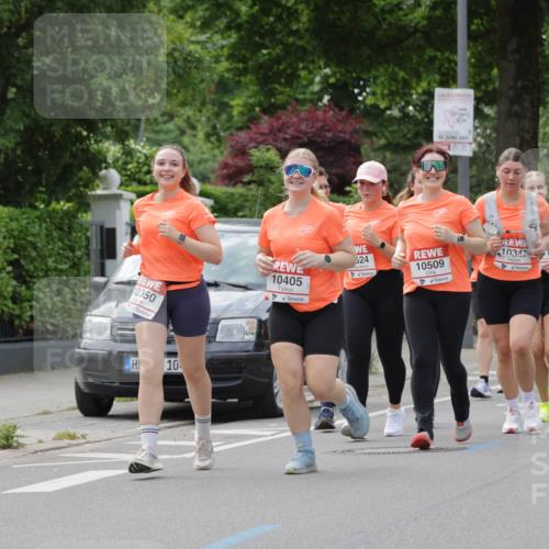 15.06.2025 - REWE Women's Run Jannik Wohlers http://msf.ph/oto/7948326 15.06.2025 08:31:00 Laufen 10350, 10405, 10, 15, 2025, 524, 10509, 10347 meine-sportfotos.de