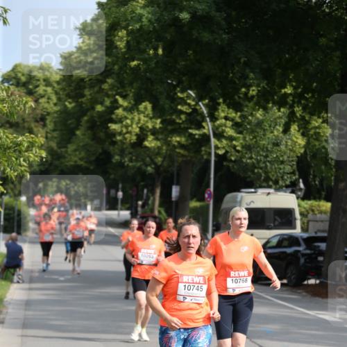 15.06.2025 - REWE Women's Run Jannik Wohlers http://msf.ph/oto/7948371 15.06.2025 09:46:48 Laufen 10263, 10768, 10745 meine-sportfotos.de