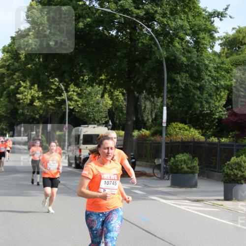 15.06.2025 - REWE Women's Run Jannik Wohlers http://msf.ph/oto/7948410 15.06.2025 09:46:50 Laufen 10745 meine-sportfotos.de