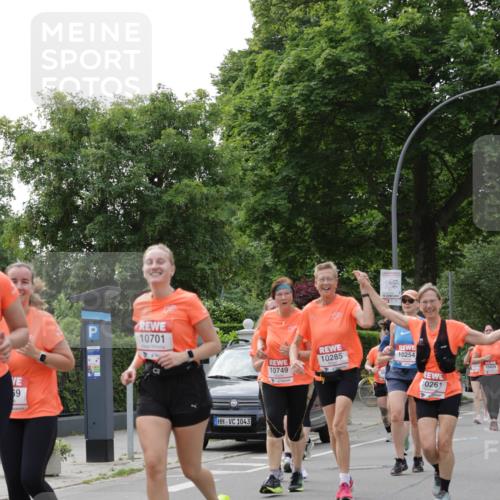 15.06.2025 - REWE Women's Run Jannik Wohlers http://msf.ph/oto/7948420 15.06.2025 08:31:04 Laufen 69, 10701, 1043, 10285, 10254, 10749, 10429, 10261 meine-sportfotos.de