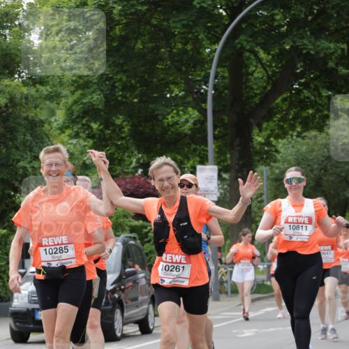 15.06.2025 - REWE Women's Run Jannik Wohlers http://msf.ph/oto/7948445 15.06.2025 08:31:05 Laufen 10285, 10261, 10811, 0641 meine-sportfotos.de