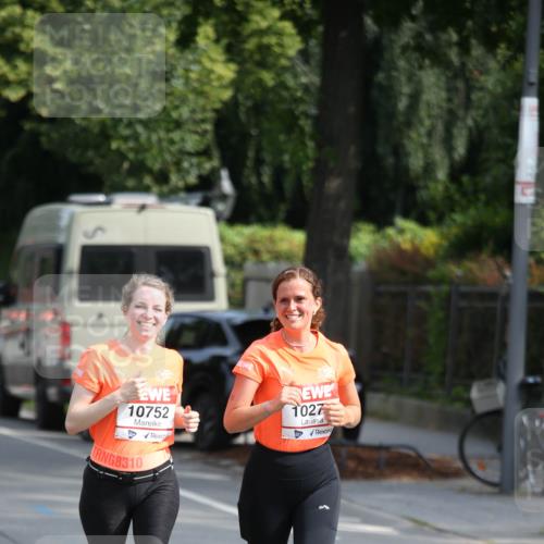 15.06.2025 - REWE Women's Run Jannik Wohlers http://msf.ph/oto/7948447 15.06.2025 09:46:54 Laufen 10752, 8310, 1027 meine-sportfotos.de