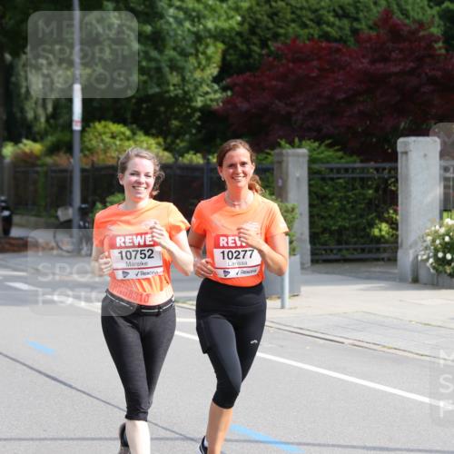 15.06.2025 - REWE Women's Run Jannik Wohlers http://msf.ph/oto/7948462 15.06.2025 09:46:57 Laufen 33, 10752, 8310, 10277 meine-sportfotos.de