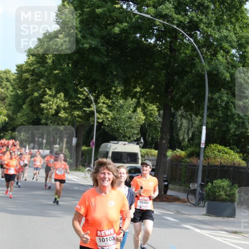 15.06.2025 - REWE Women's Run Jannik Wohlers http://msf.ph/oto/7948534 15.06.2025 09:47:04 Laufen 10105, 10468 meine-sportfotos.de