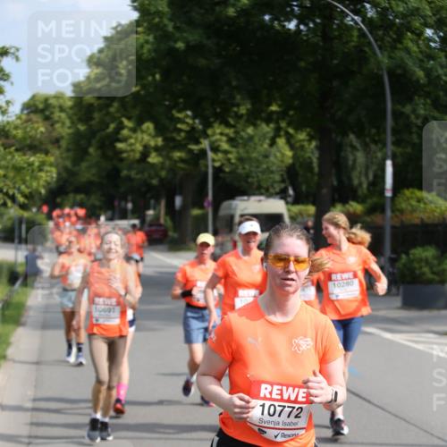 15.06.2025 - REWE Women's Run Jannik Wohlers http://msf.ph/oto/7948632 15.06.2025 09:47:19 Laufen 10691, 102, 10772, 10280 meine-sportfotos.de