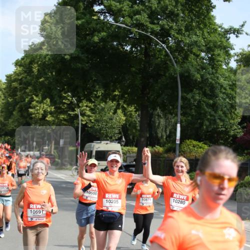 15.06.2025 - REWE Women's Run Jannik Wohlers http://msf.ph/oto/7948638 15.06.2025 09:47:20 Laufen 10691, 10500, 10205, 10280 meine-sportfotos.de