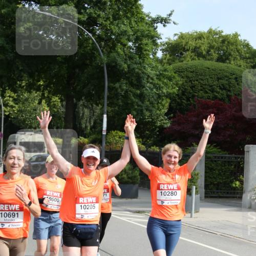 15.06.2025 - REWE Women's Run Jannik Wohlers http://msf.ph/oto/7948662 15.06.2025 09:47:21 Laufen 0500, 71, 10280, 10691, 10205 meine-sportfotos.de