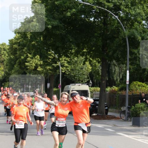 15.06.2025 - REWE Women's Run Jannik Wohlers http://msf.ph/oto/7948755 15.06.2025 09:47:27 Laufen 086, 10222, 10085 meine-sportfotos.de