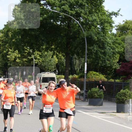 15.06.2025 - REWE Women's Run Jannik Wohlers http://msf.ph/oto/7948771 15.06.2025 09:47:28 Laufen 10086, 10222, 10085 meine-sportfotos.de