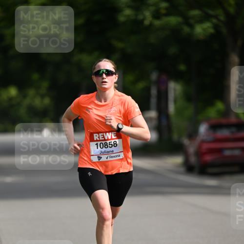 15.06.2025 - REWE Women's Run Dr. Thomas Lammeyer http://msf.ph/oto/7948811 15.06.2025 09:31:56 Laufen 10858 meine-sportfotos.de