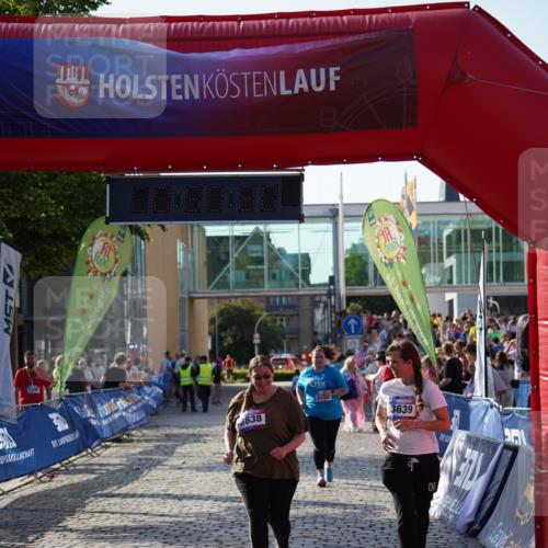 13.06.2025 - Holstenköstenlauf Felixshl http://msf.ph/oto/7948826 13.06.2025 18:20:21 Laufen 2262, 3638, 3639 meine-sportfotos.de