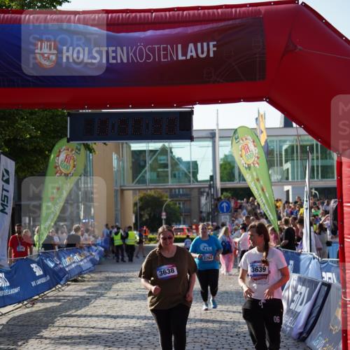 13.06.2025 - Holstenköstenlauf Felixshl http://msf.ph/oto/7948840 13.06.2025 18:20:21 Laufen 2262, 3638, 3639 meine-sportfotos.de