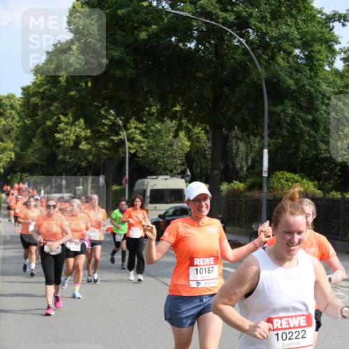 15.06.2025 - REWE Women's Run Jannik Wohlers http://msf.ph/oto/7948868 15.06.2025 09:47:33 Laufen 10314, 10187, 10222 meine-sportfotos.de