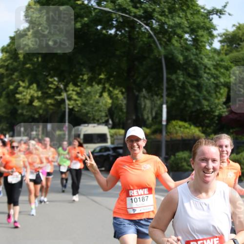 15.06.2025 - REWE Women's Run Jannik Wohlers http://msf.ph/oto/7948879 15.06.2025 09:47:33 Laufen 10187, 10222 meine-sportfotos.de
