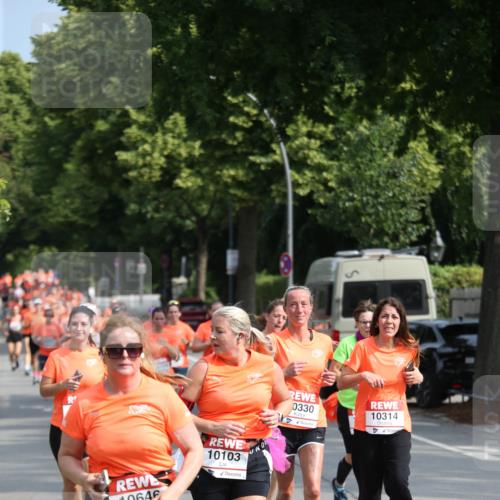15.06.2025 - REWE Women's Run Jannik Wohlers http://msf.ph/oto/7948899 15.06.2025 09:47:35 Laufen 10646, 10103, 0330, 10314 meine-sportfotos.de