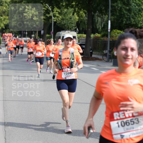 15.06.2025 - REWE Women's Run Jannik Wohlers http://msf.ph/oto/7948967 15.06.2025 09:47:40 Laufen 10340, 10653 meine-sportfotos.de