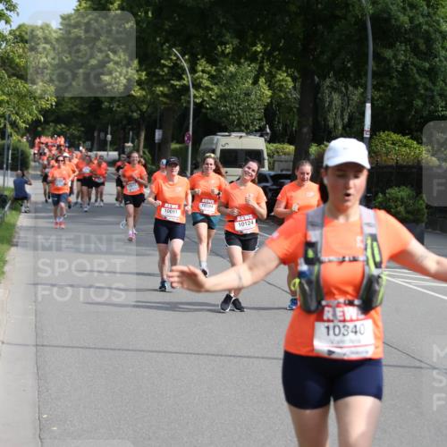 15.06.2025 - REWE Women's Run Jannik Wohlers http://msf.ph/oto/7948987 15.06.2025 09:47:41 Laufen 10284, 10091, 10124, 10340 meine-sportfotos.de
