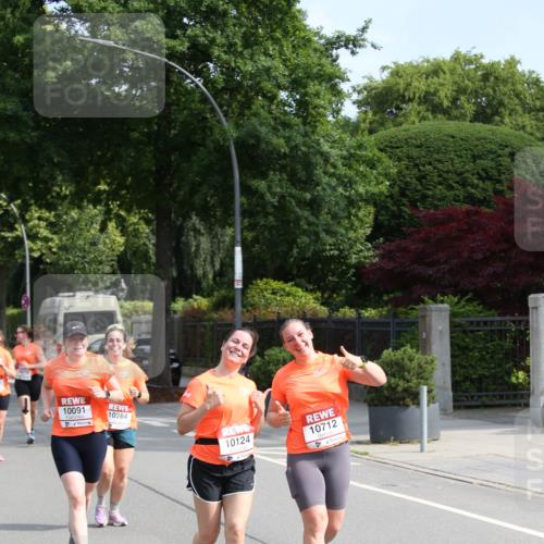 15.06.2025 - REWE Women's Run Jannik Wohlers http://msf.ph/oto/7949032 15.06.2025 09:47:43 Laufen 10091, 10284, 10124, 10712 meine-sportfotos.de