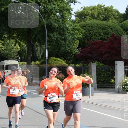 15.06.2025 - REWE Women's Run Jannik Wohlers http://msf.ph/oto/7949047 15.06.2025 09:47:43 Laufen 10091, 284, 10124, 10712 meine-sportfotos.de