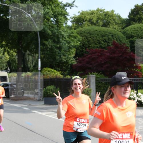 15.06.2025 - REWE Women's Run Jannik Wohlers http://msf.ph/oto/7949100 15.06.2025 09:47:46 Laufen 10284, 10091 meine-sportfotos.de