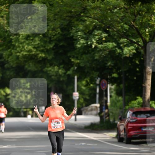 15.06.2025 - REWE Women's Run Dr. Thomas Lammeyer http://msf.ph/oto/7949108 15.06.2025 09:34:05 Laufen 10248 meine-sportfotos.de