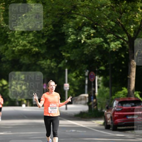 15.06.2025 - REWE Women's Run Dr. Thomas Lammeyer http://msf.ph/oto/7949120 15.06.2025 09:34:05 Laufen 10248 meine-sportfotos.de