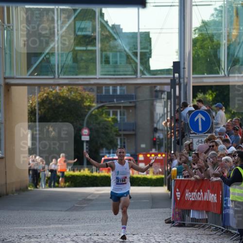 13.06.2025 - Holstenköstenlauf Felixshl http://msf.ph/oto/7949126 13.06.2025 19:31:43 Laufen 2168 meine-sportfotos.de