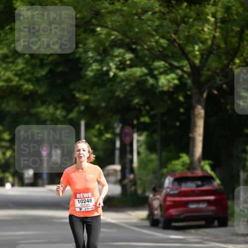 15.06.2025 - REWE Women's Run Dr. Thomas Lammeyer http://msf.ph/oto/7949160 15.06.2025 09:34:07 Laufen 10248 meine-sportfotos.de