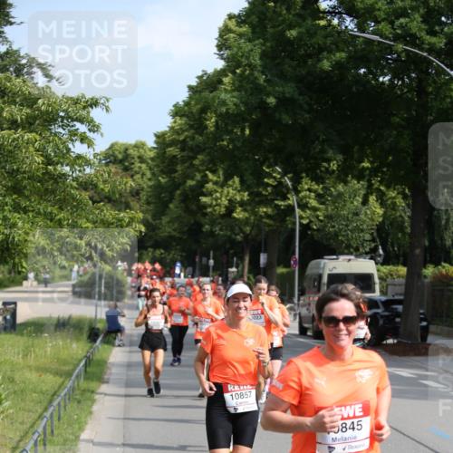 15.06.2025 - REWE Women's Run Jannik Wohlers http://msf.ph/oto/7949190 15.06.2025 09:47:51 Laufen 023, 10857, 845 meine-sportfotos.de