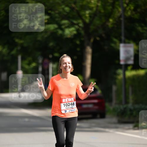15.06.2025 - REWE Women's Run Dr. Thomas Lammeyer http://msf.ph/oto/7949212 15.06.2025 09:34:08 Laufen 10248 meine-sportfotos.de
