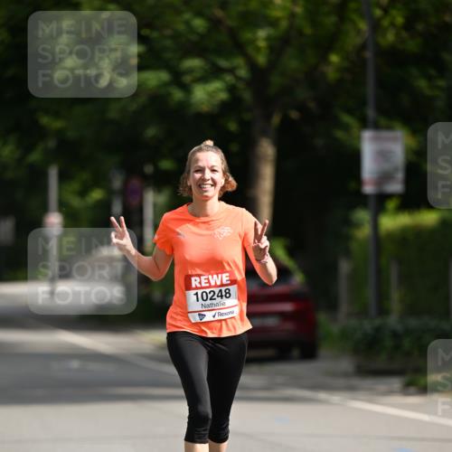 15.06.2025 - REWE Women's Run Dr. Thomas Lammeyer http://msf.ph/oto/7949216 15.06.2025 09:34:08 Laufen 10248 meine-sportfotos.de