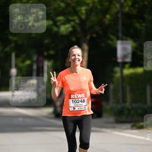 15.06.2025 - REWE Women's Run Dr. Thomas Lammeyer http://msf.ph/oto/7949224 15.06.2025 09:34:09 Laufen 10248 meine-sportfotos.de