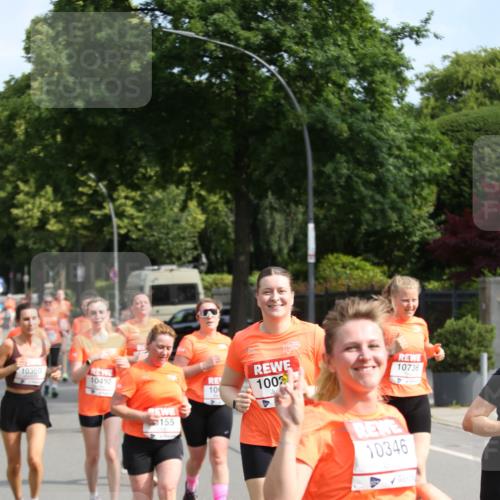 15.06.2025 - REWE Women's Run Jannik Wohlers http://msf.ph/oto/7949271 15.06.2025 09:47:54 Laufen 10360, 10492, 155, 10, 1002, 10736, 10346 meine-sportfotos.de