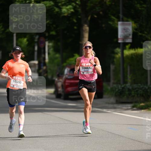 15.06.2025 - REWE Women's Run Dr. Thomas Lammeyer http://msf.ph/oto/7949328 15.06.2025 09:34:19 Laufen 10200, 10861 meine-sportfotos.de