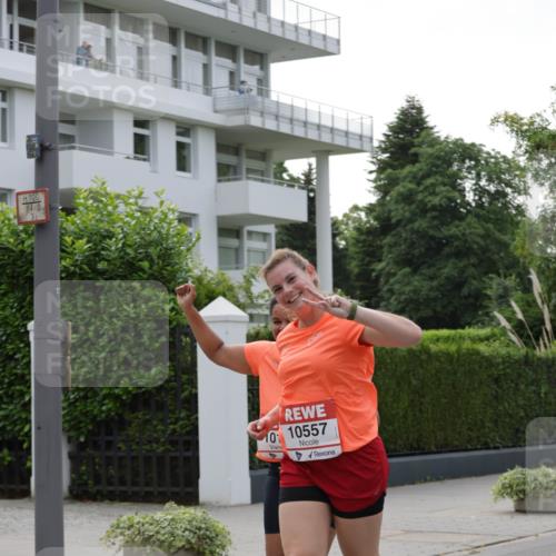 15.06.2025 - REWE Women's Run Jannik Wohlers http://msf.ph/oto/7949397 15.06.2025 08:31:44 Laufen 100, 104, 10, 10557 meine-sportfotos.de