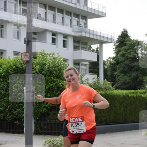 15.06.2025 - REWE Women's Run Jannik Wohlers http://msf.ph/oto/7949409 15.06.2025 08:31:44 Laufen 10557 meine-sportfotos.de