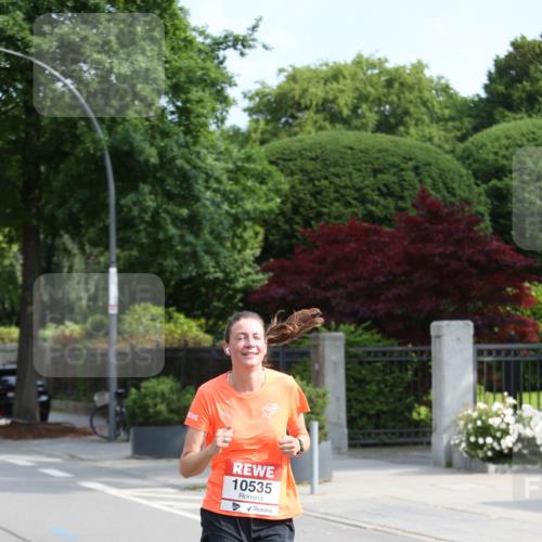 15.06.2025 - REWE Women's Run Jannik Wohlers http://msf.ph/oto/7949420 15.06.2025 09:48:03 Laufen 10535 meine-sportfotos.de