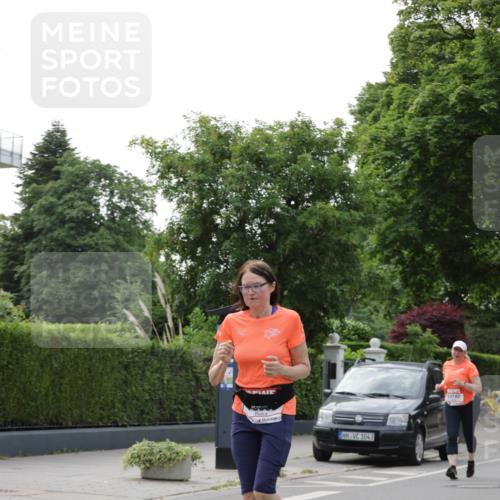 15.06.2025 - REWE Women's Run Jannik Wohlers http://msf.ph/oto/7949421 15.06.2025 08:31:46 Laufen 1043, 10182 meine-sportfotos.de