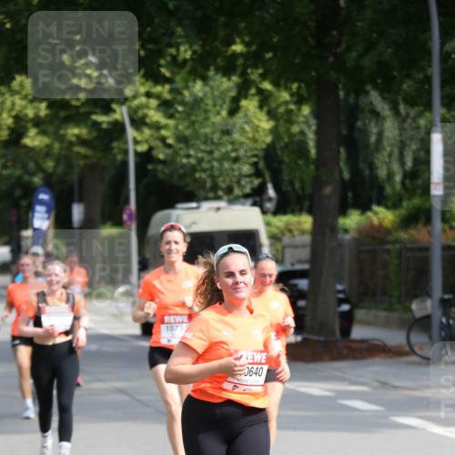 15.06.2025 - REWE Women's Run Jannik Wohlers http://msf.ph/oto/7949428 15.06.2025 09:48:04 Laufen 1073, 0640 meine-sportfotos.de
