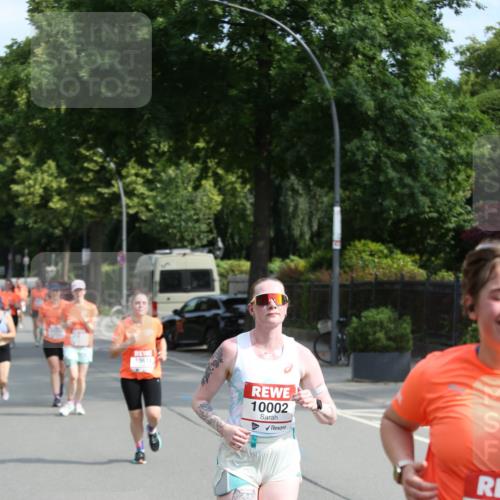 15.06.2025 - REWE Women's Run Jannik Wohlers http://msf.ph/oto/7949587 15.06.2025 09:48:14 Laufen 10002 meine-sportfotos.de