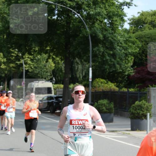 15.06.2025 - REWE Women's Run Jannik Wohlers http://msf.ph/oto/7949597 15.06.2025 09:48:14 Laufen 10002 meine-sportfotos.de