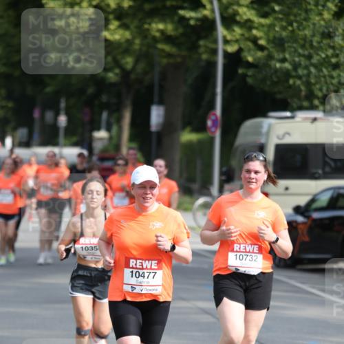 15.06.2025 - REWE Women's Run Jannik Wohlers http://msf.ph/oto/7949687 15.06.2025 09:48:22 Laufen 1035, 10477, 10732 meine-sportfotos.de