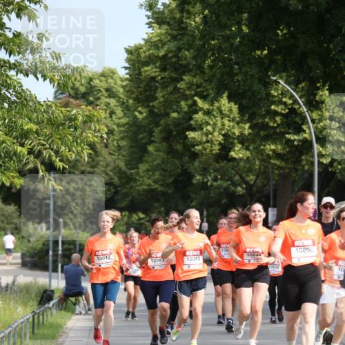 15.06.2025 - REWE Women's Run Jannik Wohlers http://msf.ph/oto/7949751 15.06.2025 09:48:29 Laufen 1080, 10383, 10043 meine-sportfotos.de