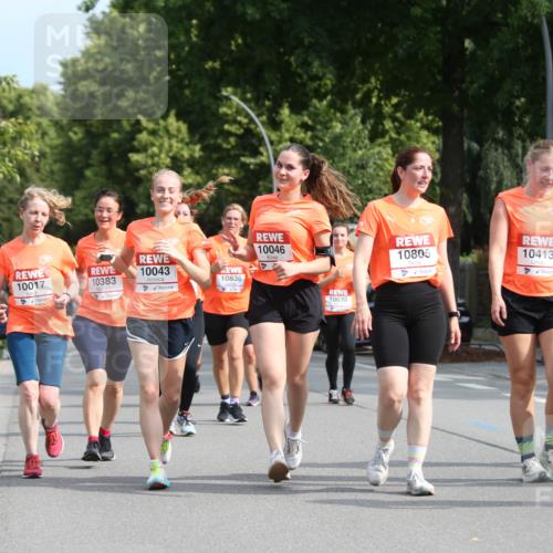 15.06.2025 - REWE Women's Run Jannik Wohlers http://msf.ph/oto/7949819 15.06.2025 09:48:33 Laufen 10017, 10383, 10043, 10046, 10836, 10638, 10805, 10413, 1075 meine-sportfotos.de