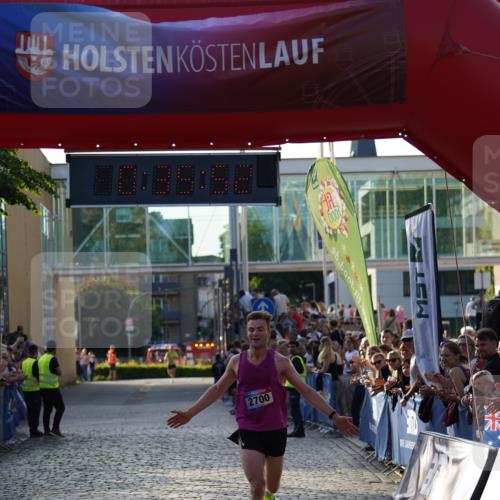 13.06.2025 - Holstenköstenlauf Felixshl http://msf.ph/oto/7949840 13.06.2025 19:35:51 Laufen 2700 meine-sportfotos.de