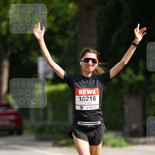 15.06.2025 - REWE Women's Run Dr. Thomas Lammeyer http://msf.ph/oto/7949851 15.06.2025 09:34:56 Laufen 10216 meine-sportfotos.de